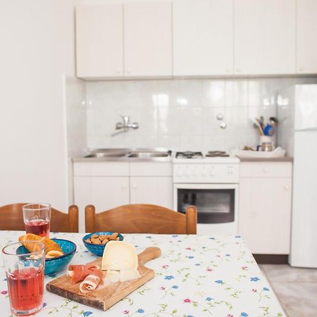 Hana Home - Apartments Tisno Szoba fotó
