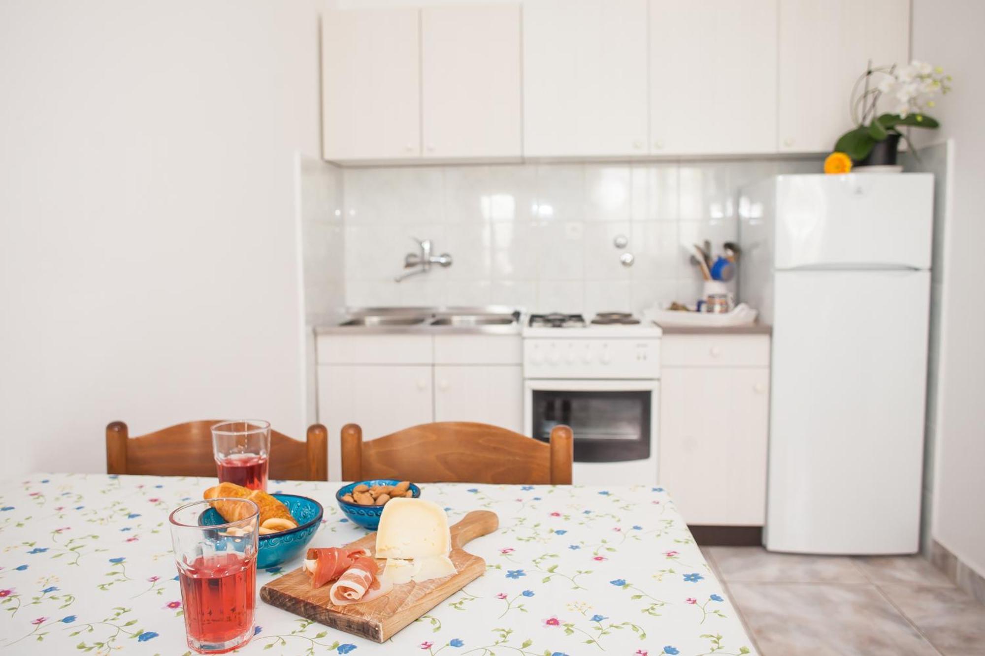 Hana Home - Apartments Tisno Szoba fotó