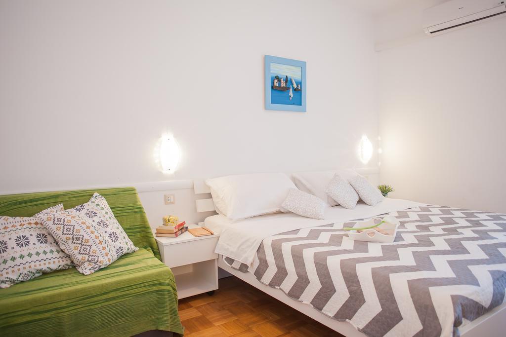 Hana Home - Apartments Tisno Kültér fotó