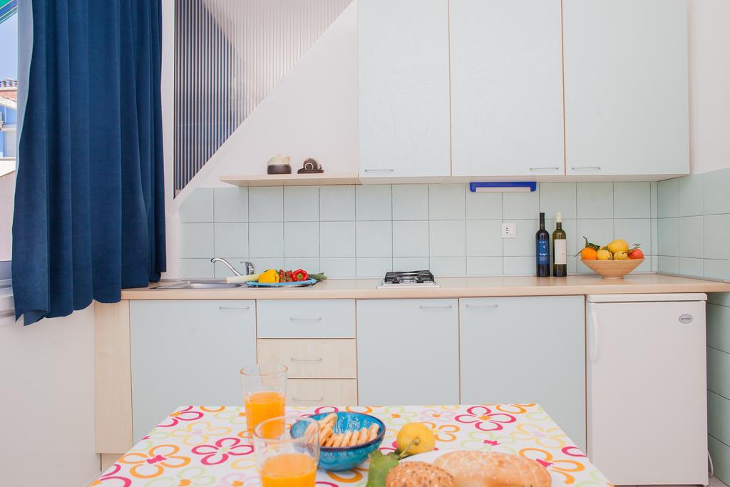 Hana Home - Apartments Tisno Kültér fotó