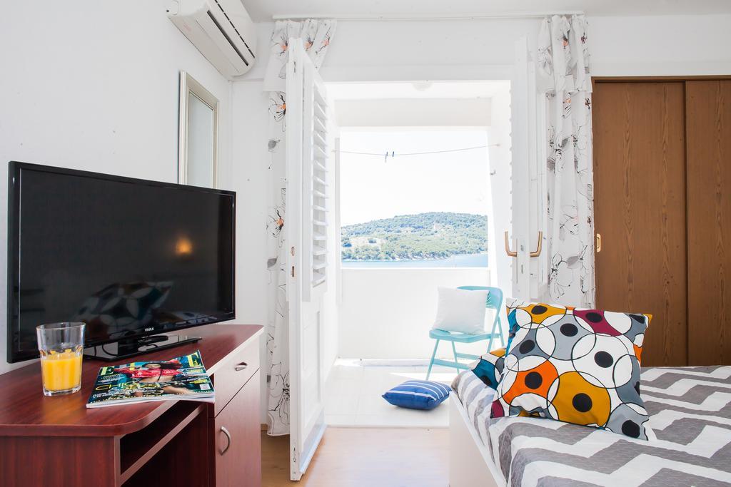 Hana Home - Apartments Tisno Kültér fotó