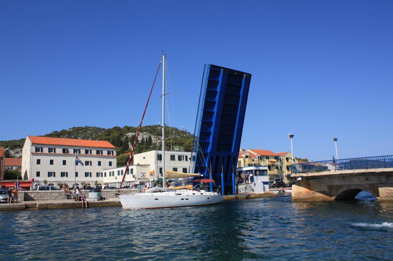 Hana Home - Apartments Tisno Kültér fotó