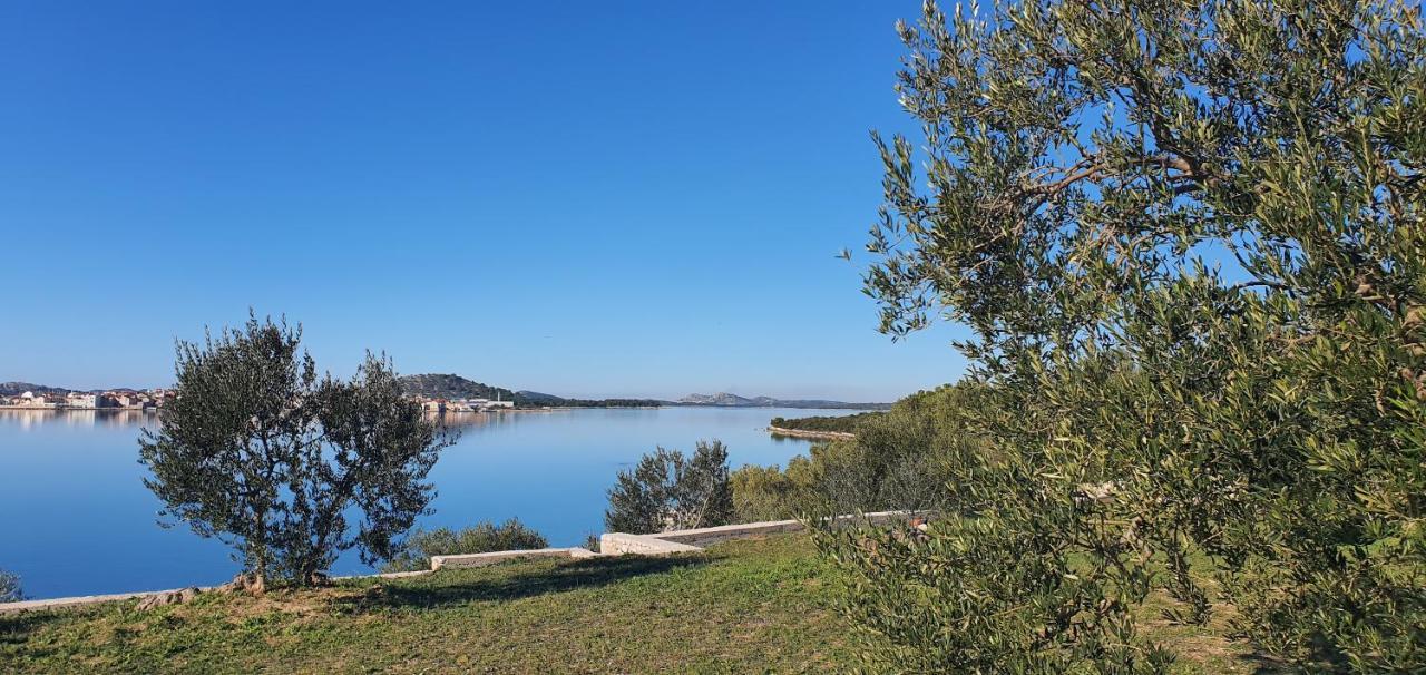 Hana Home - Apartments Tisno Kültér fotó